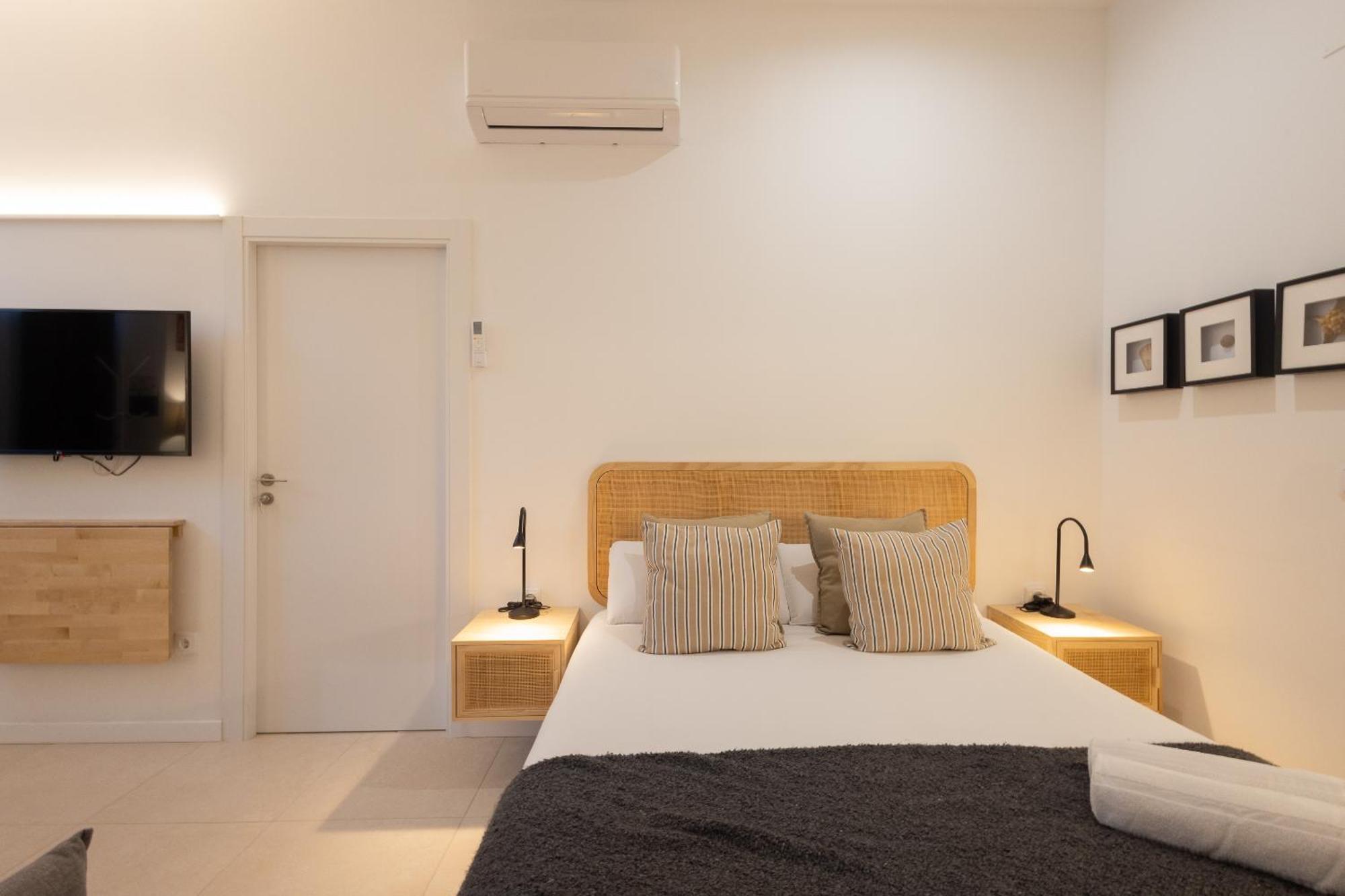 Florit Flats - The Pitiusas Rooms Valencia Exterior photo